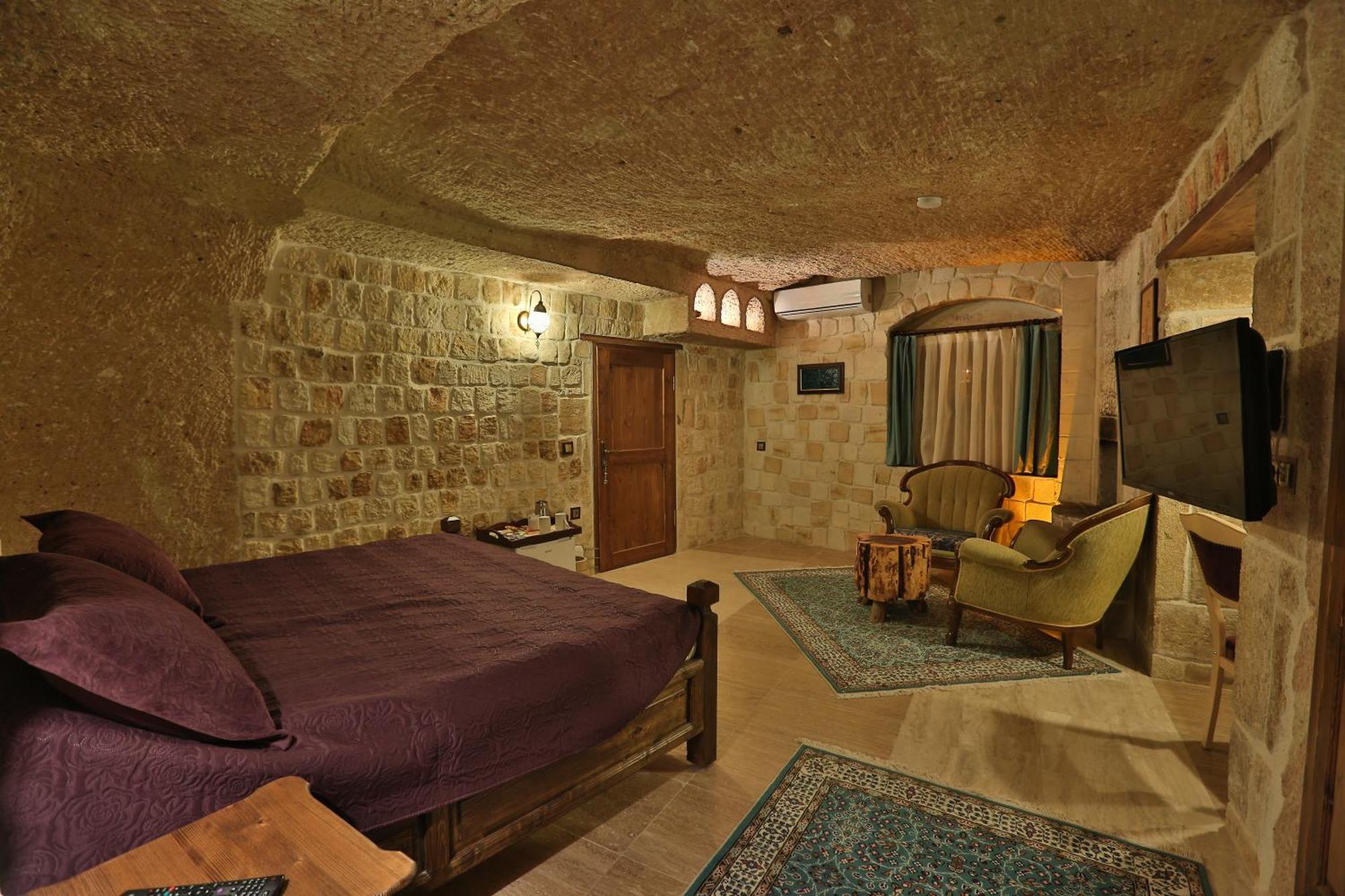 Oread Cave Suites Ürgüp Room photo